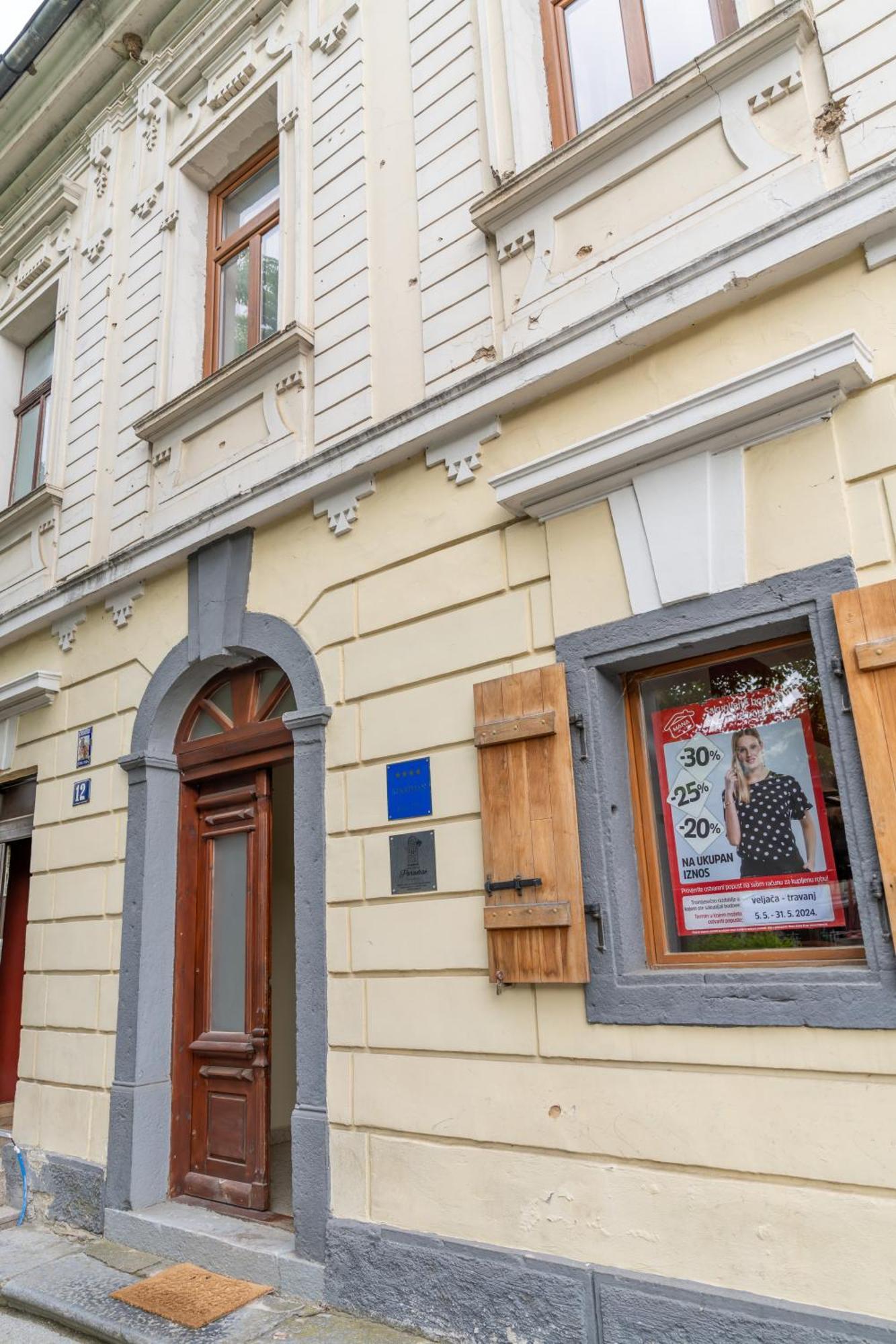 Apartments Paradiso Otočac المظهر الخارجي الصورة